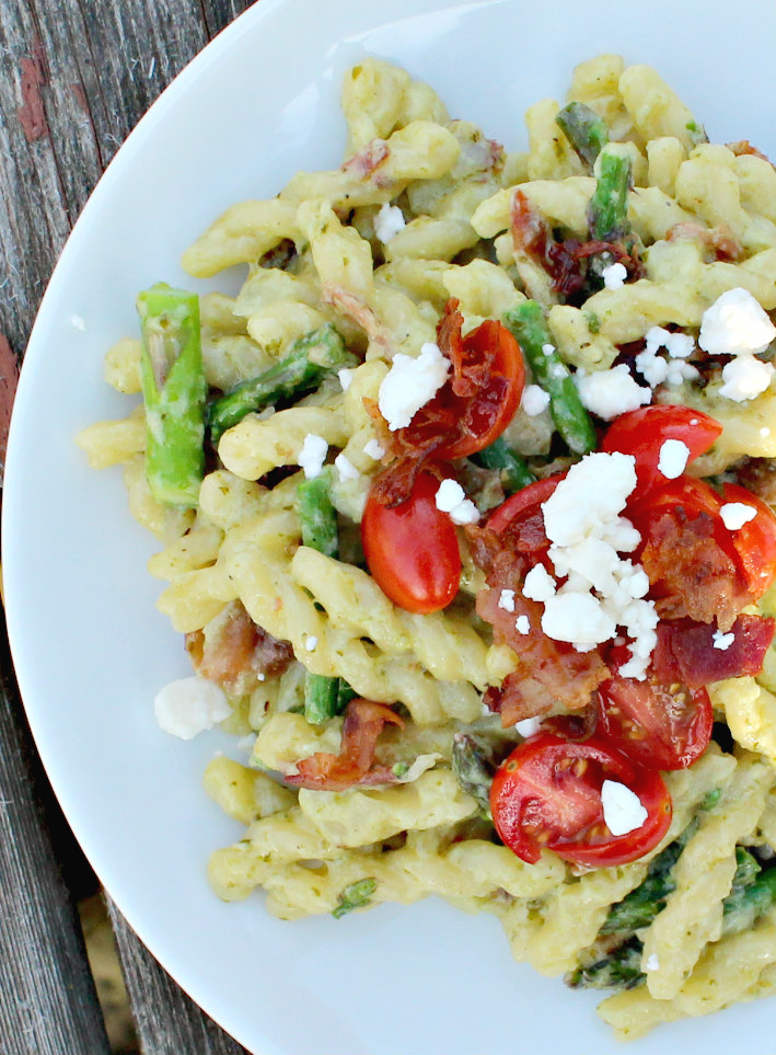 One Pot Pesto Feta Pasta with Asparagus Cheese Curd In Paradise