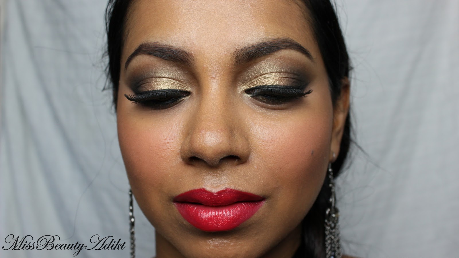 Mac selena la reina lip pencil foundation