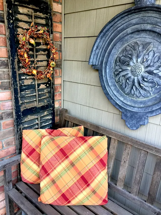 Front porch seasonal DIY pillow covers www.homeroad.net