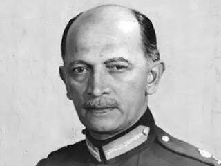 Khabari Baba K M Cariappa