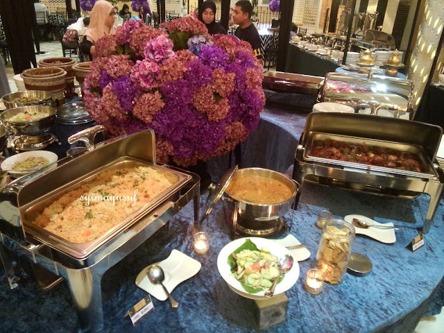 flora kafe, malaysia, ampang, kuala lumpur, paris flora kafe, malaysia, ampang, kuala lumpur, paris