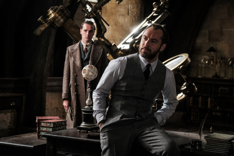 Jude Law as Albus Dumbledore in Fantastic Beasts and the Crimes of Grindelwald
