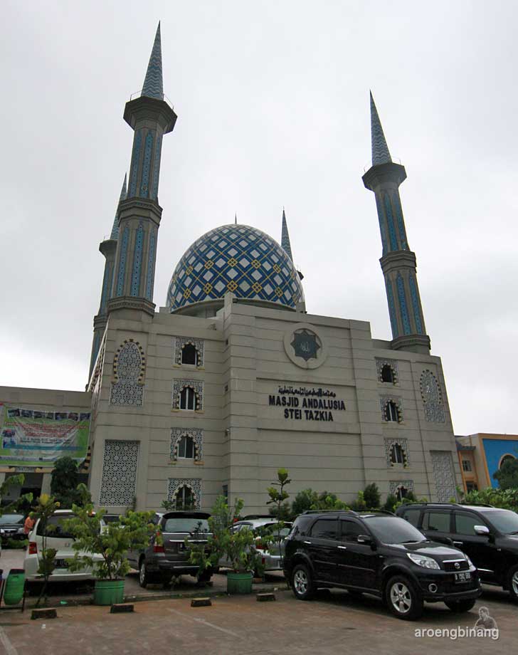 masjid andalusia stei tazkia sentul