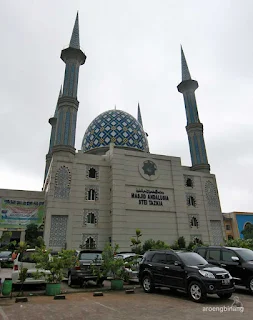 masjid andalusia stei tazkia sentul