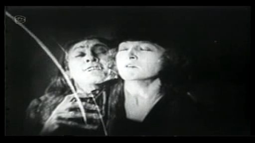 vlcsnap 1427257 - Dr.Jekyll y Mr.Hyde-1920-vhsrip-música especial y voz en off español (1 link) ) (Ciclo Videoclub Nueva Cultura A-Z)