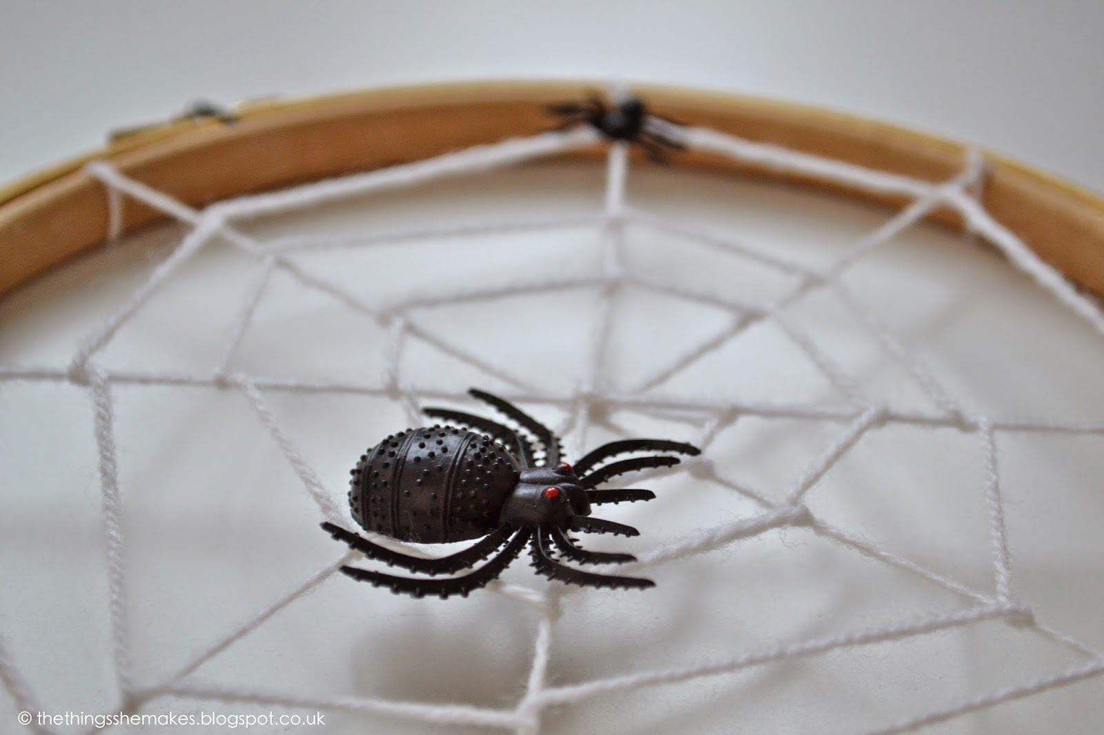 Embroidery Hoop Spider Web | The Things She Makes