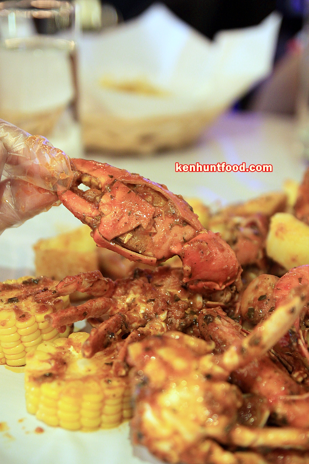 KEN HUNTS FOOD Crab & Lobster Straits Quay, Penang.