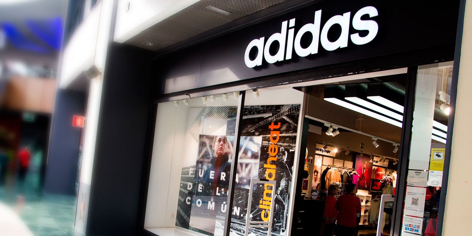 adidas empleo