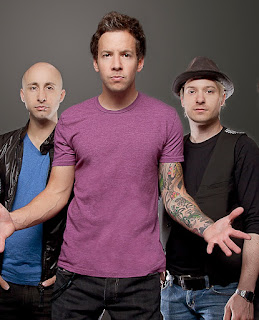 lirik lagu simple plan - one day lirik lagu simple plan - one day