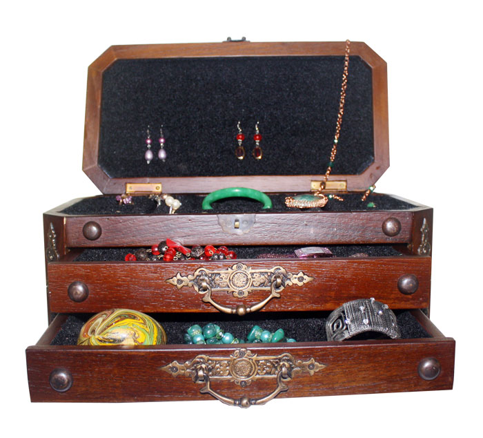 Handmade Art Teak Wood Jewelry Box (TWC001JB)