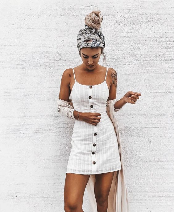 modelos de vestidos com botão