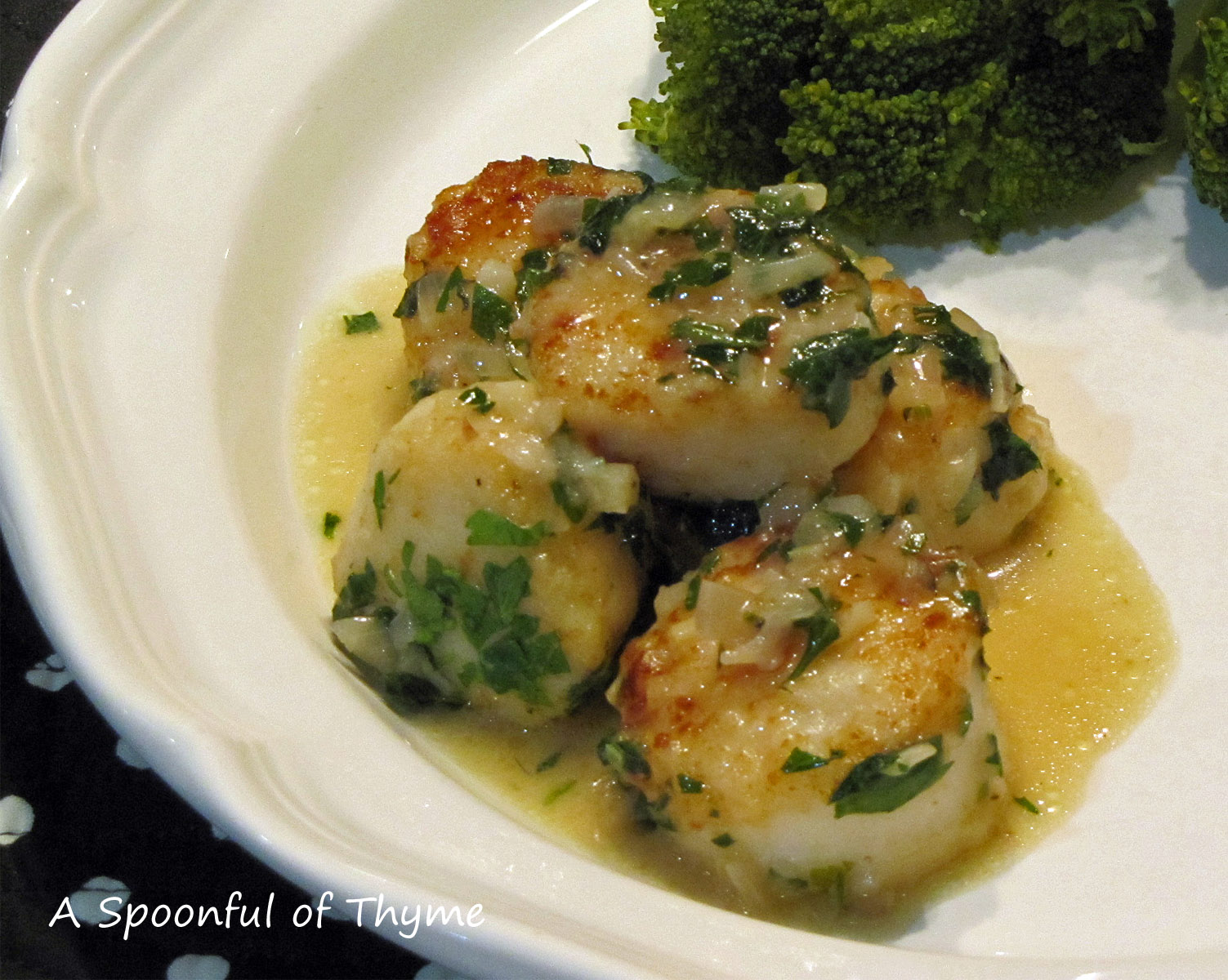 You're 15 Minutes Away from Scallops Provençal