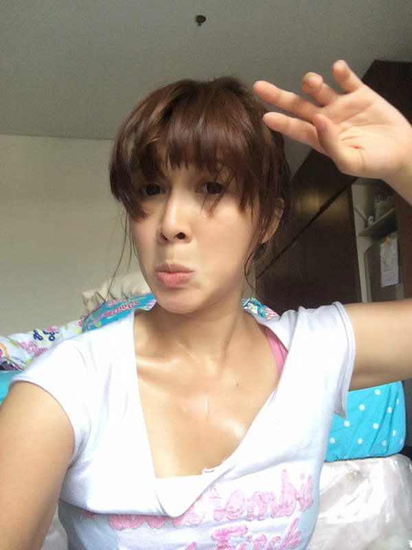 Foto-Foto Hot Andrea Dian Beredar Tanpa Sensor - Artis Seksi
