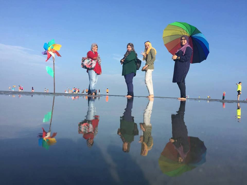 Berita TV Malaysia: Pantai Cermin atau lebih tepat lagi Sasaran Kuala Selangor