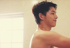 Kpop Hotness: Shirtless Song Joong Ki GIFs