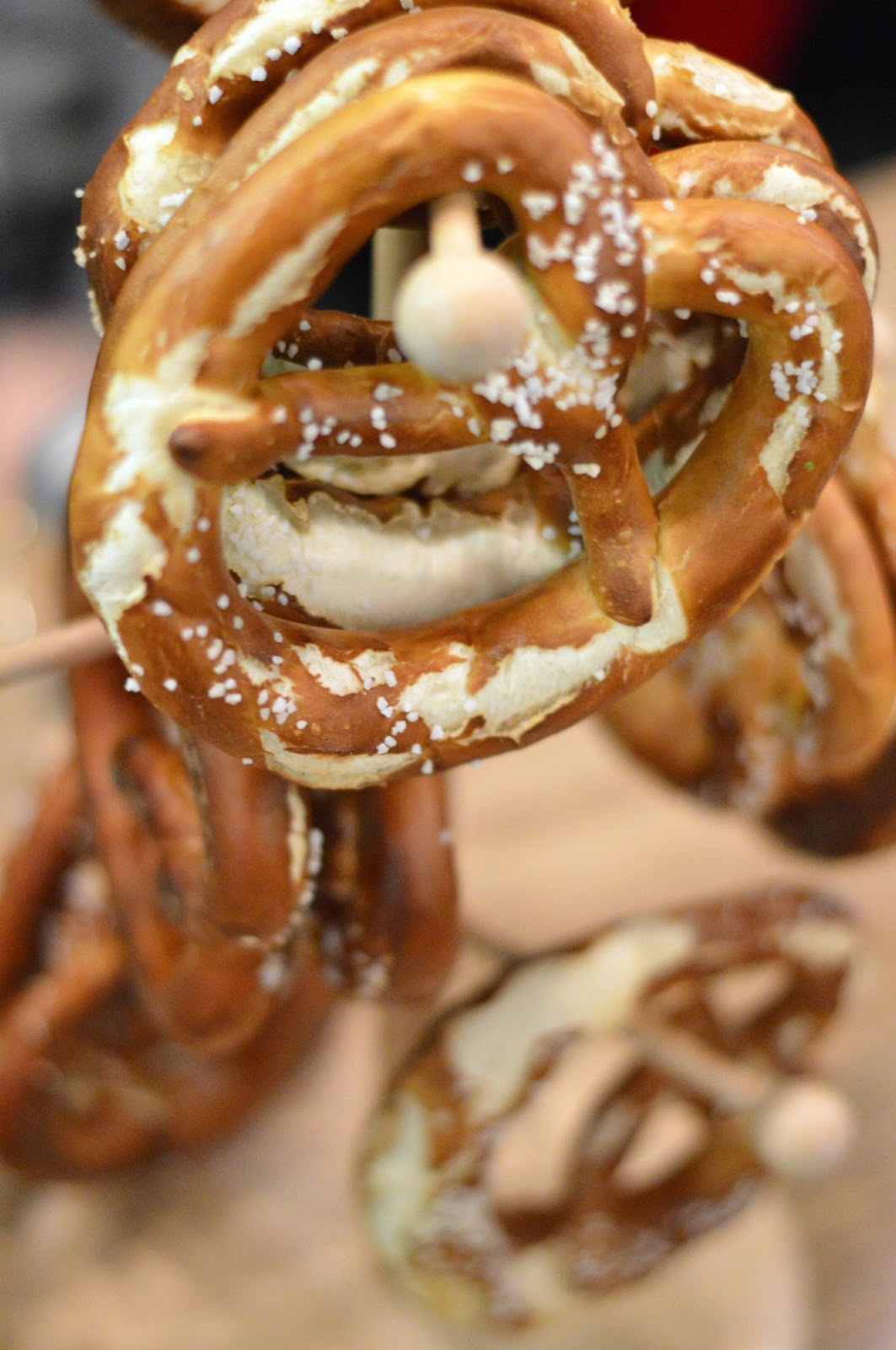 Authentic German Pretzels- Ultimate Guide to Restaurants in Rosemont | all dressed up with nothing to drink...