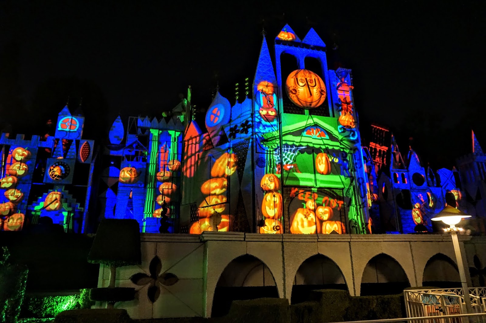 Halloween Time at the Disneyland Resort Returns September 7October 31
