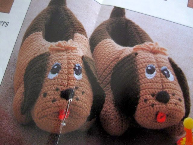 crochet dog slippers