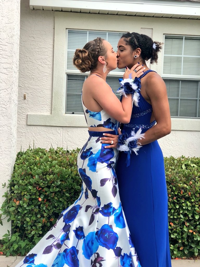 Lesbian couple shares a kiss in public as they step out for 2018 prom in ma...