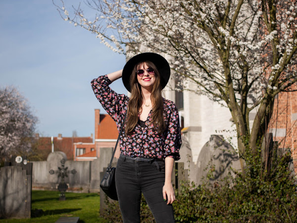 Outfit: floral blouse and first blossoms