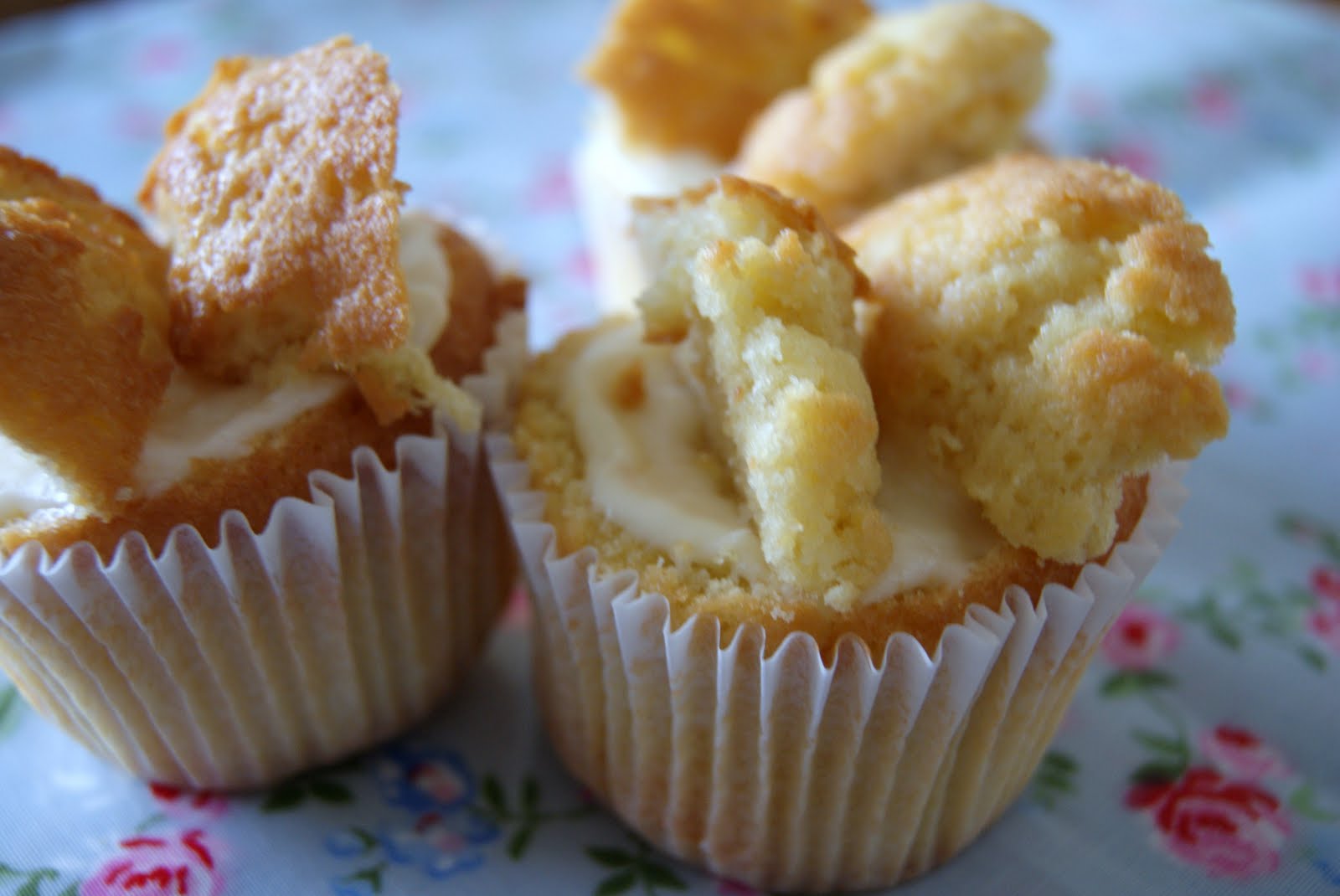 Fiona's Cupcakes: Cakes, cakes and more cakes