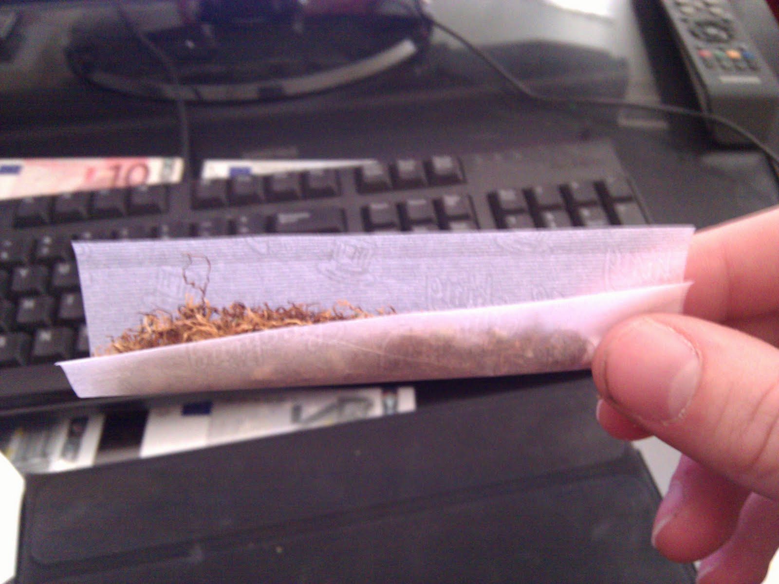 Hoe draai ik een joint? Hoe draai ik een joint?
