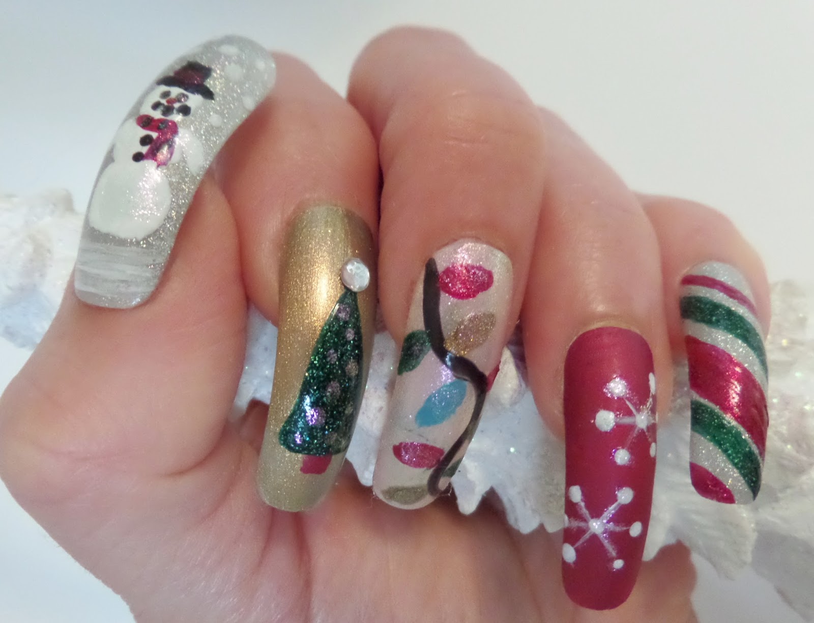 Christmas Themed Dip Nail Colors - wide 6