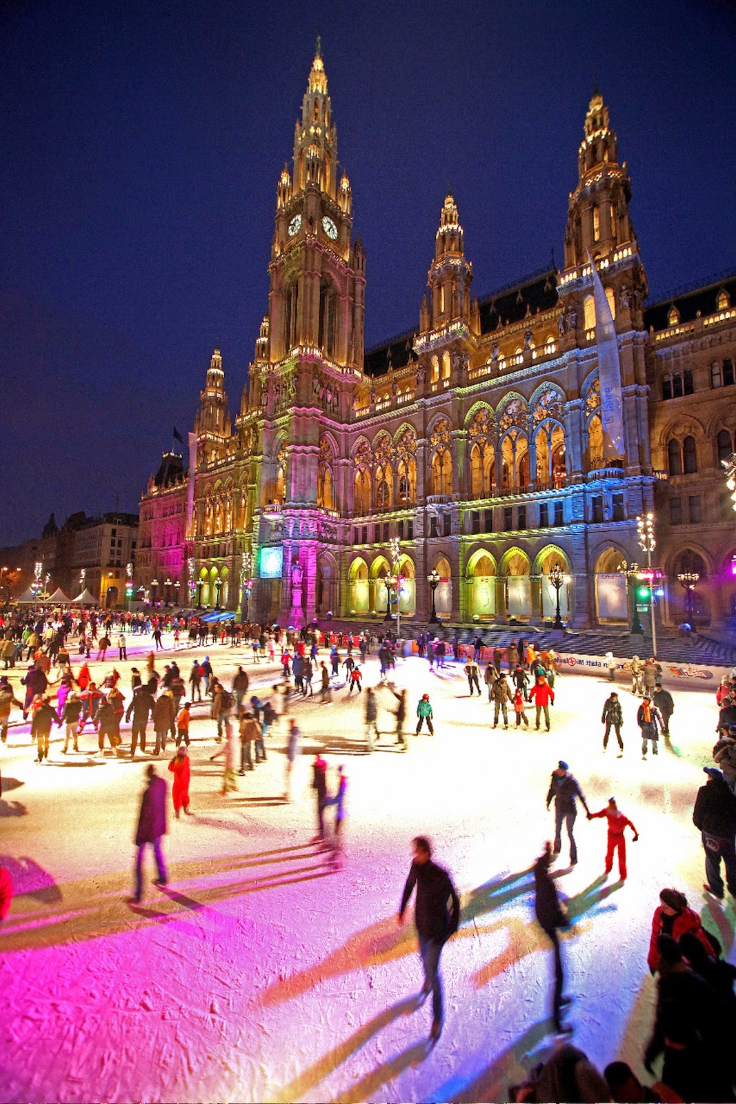 10 of the Most Magical Ice Skating Rinks in the World - The Aussie