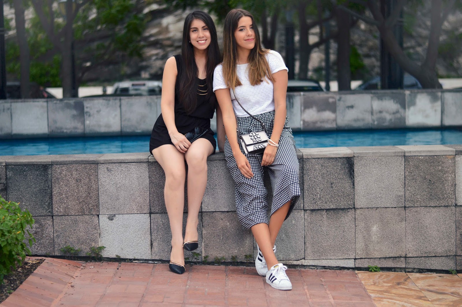 silvia-armas-all-in-one-black-romper-latina-fashion-blogger-ecuador-aleechblog silvia-armas-all-in-one-black-romper-latina-fashion-blogger-ecuador-aleechblog
