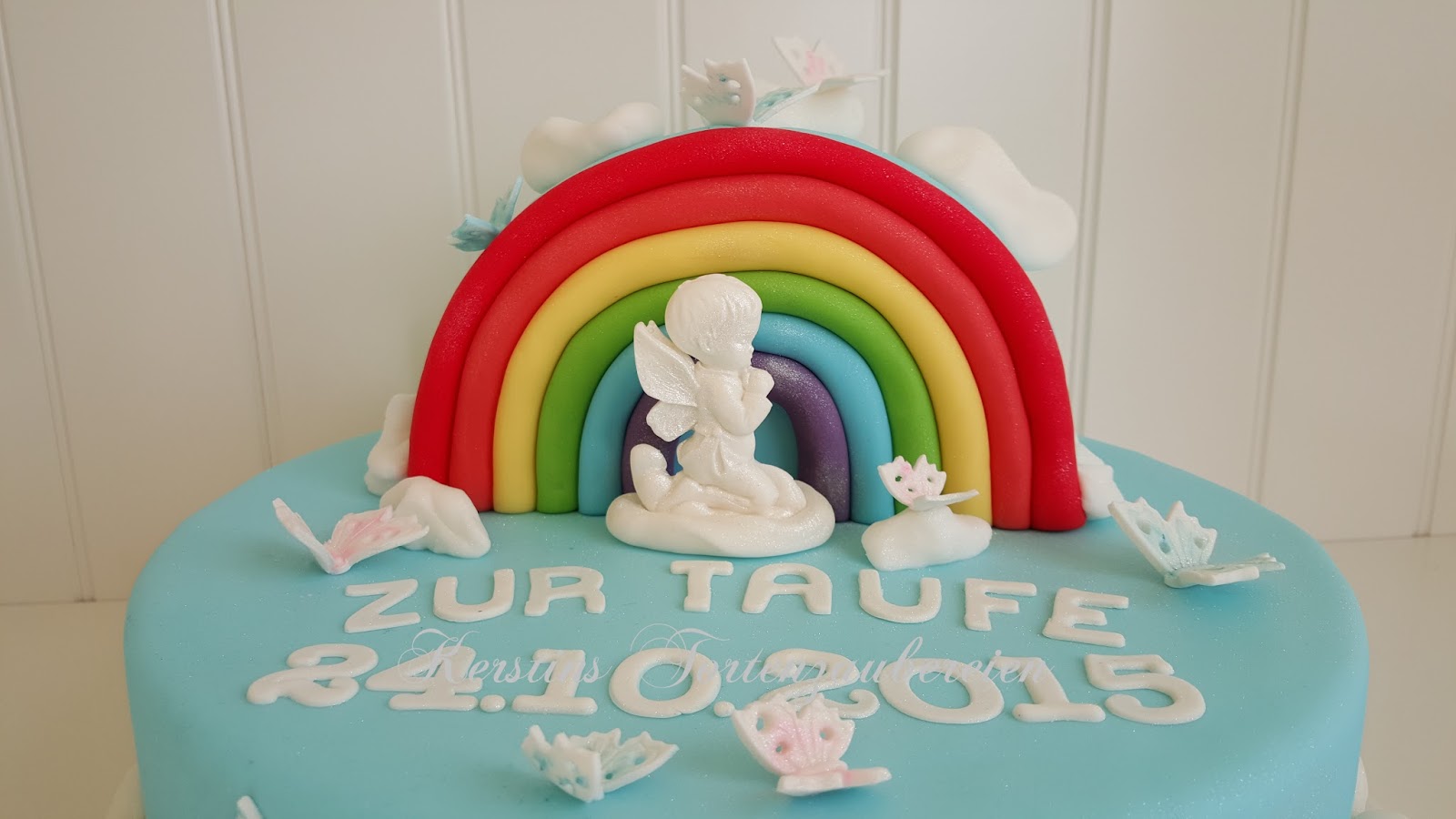 Tauftorte mit Regenbogen für Zwillinge