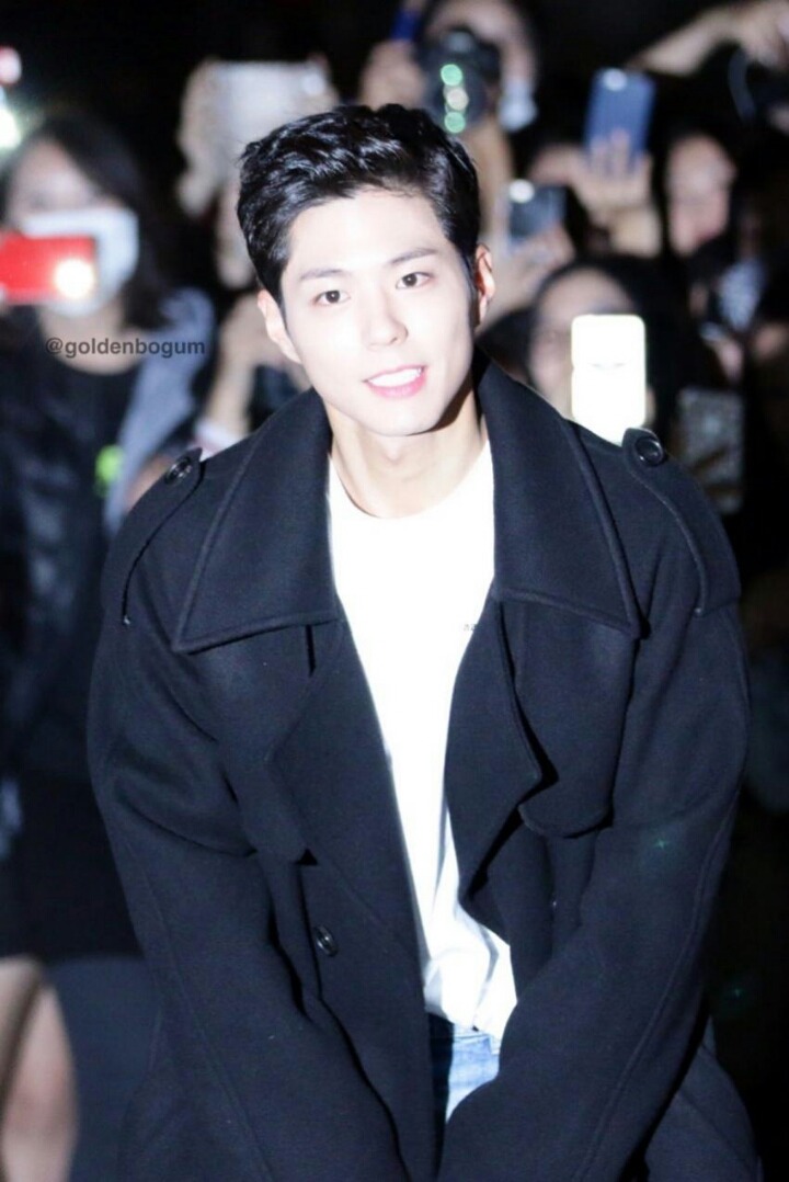 박보검 어제 코앞에서 보는것 같은 종방연 사진 | 인스티즈