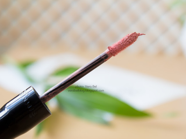 Rimmel жидкая матовая помада Stay Matte в оттенке 210 Pink Bliss