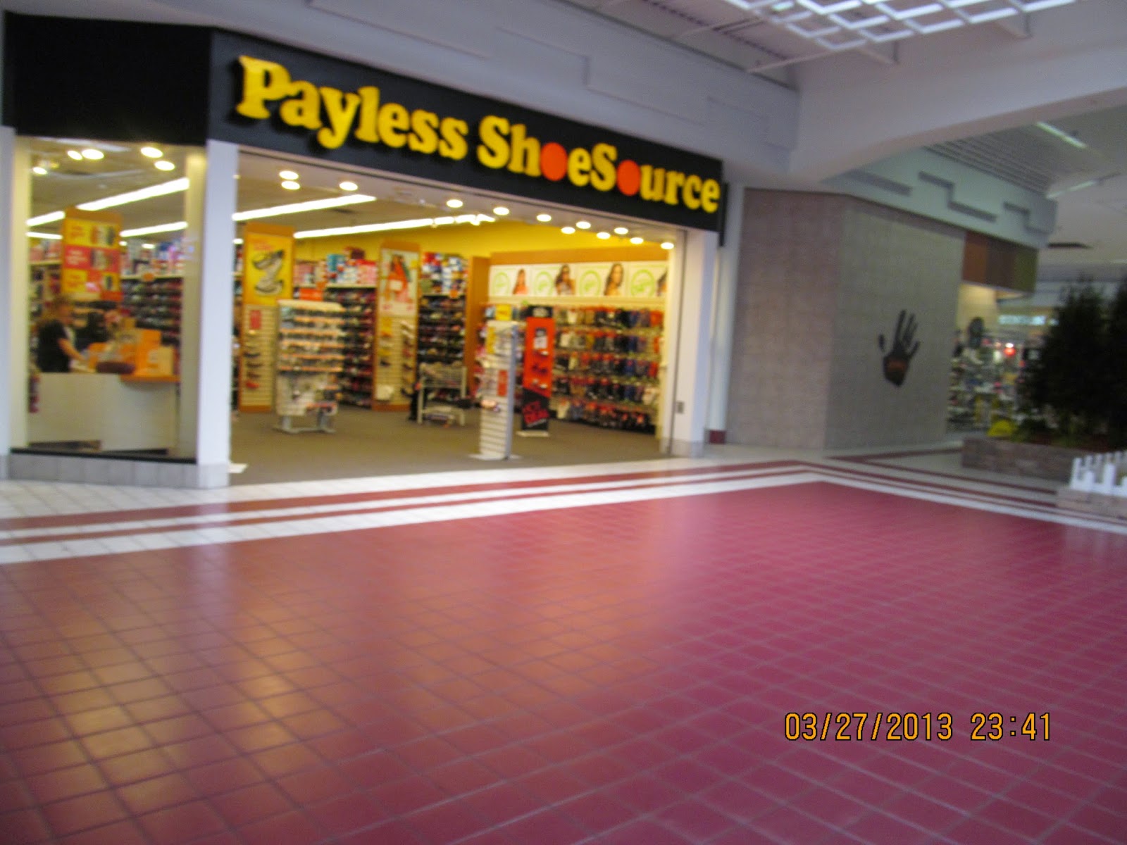 Trip to the Mall Indian Mound Mall (Heath, OH)