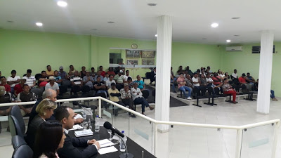 Mais uma vez Vereadores abandonam sessão na Câmara de Ponto Novo Mais uma vez Vereadores abandonam sessão na Câmara de Ponto Novo