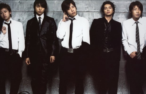 oricon charts tahunan 2013 arashi akb48 b z dan momoiro oricon chart 2013