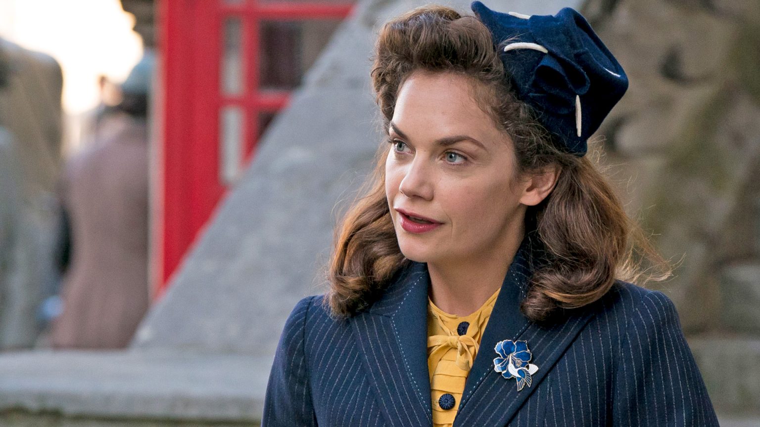 Films Et Séries Tv Avec Ruth Wilson MRS WILSON Miniseries Trailer, Featurettes, Images and Poster | The