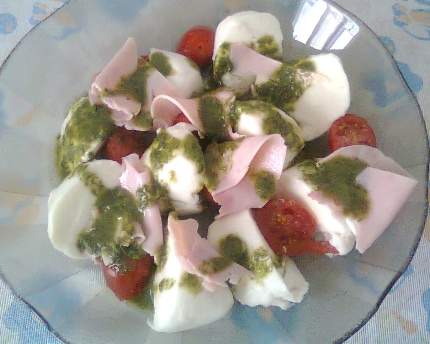 Salada Com Mussarela De Búfala