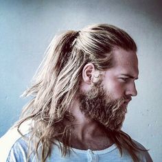 26 Model Gaya Potongan Rambut Pria Panjang, Ikal dan Semi Style Terbaru 26 Model Gaya Potongan Rambut Pria Panjang, Ikal dan Semi Style Terbaru