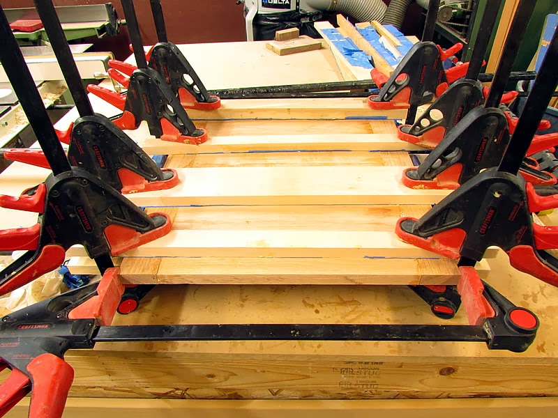 Splinters Woodworks Custom Oak and Walnut Cutting Board