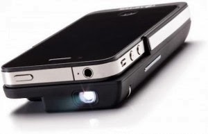 Proyektor Saku Dengan Fungsi Charger Untuk iPhone 4&4S