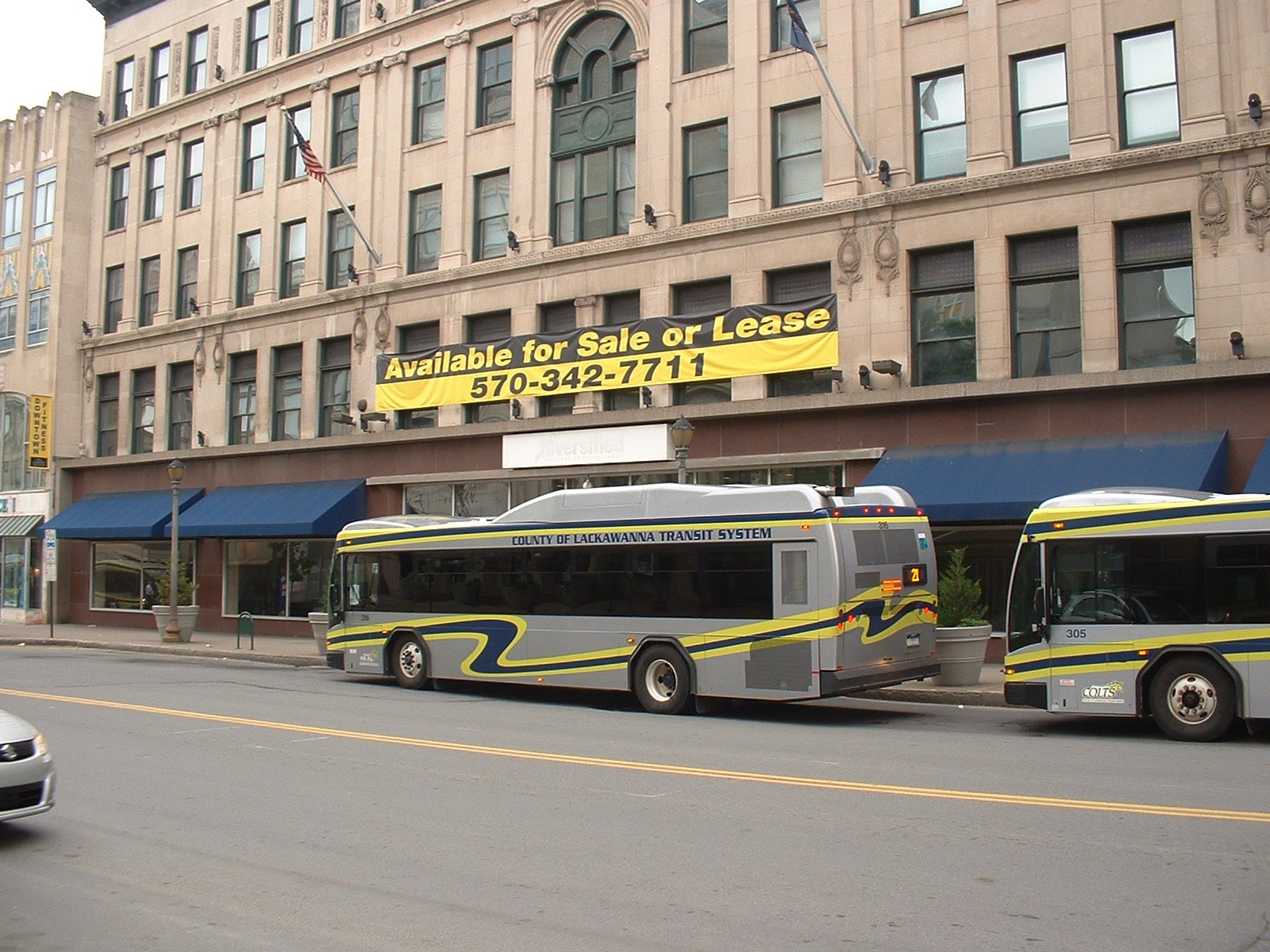 Frank's Place Wyoming Avenue