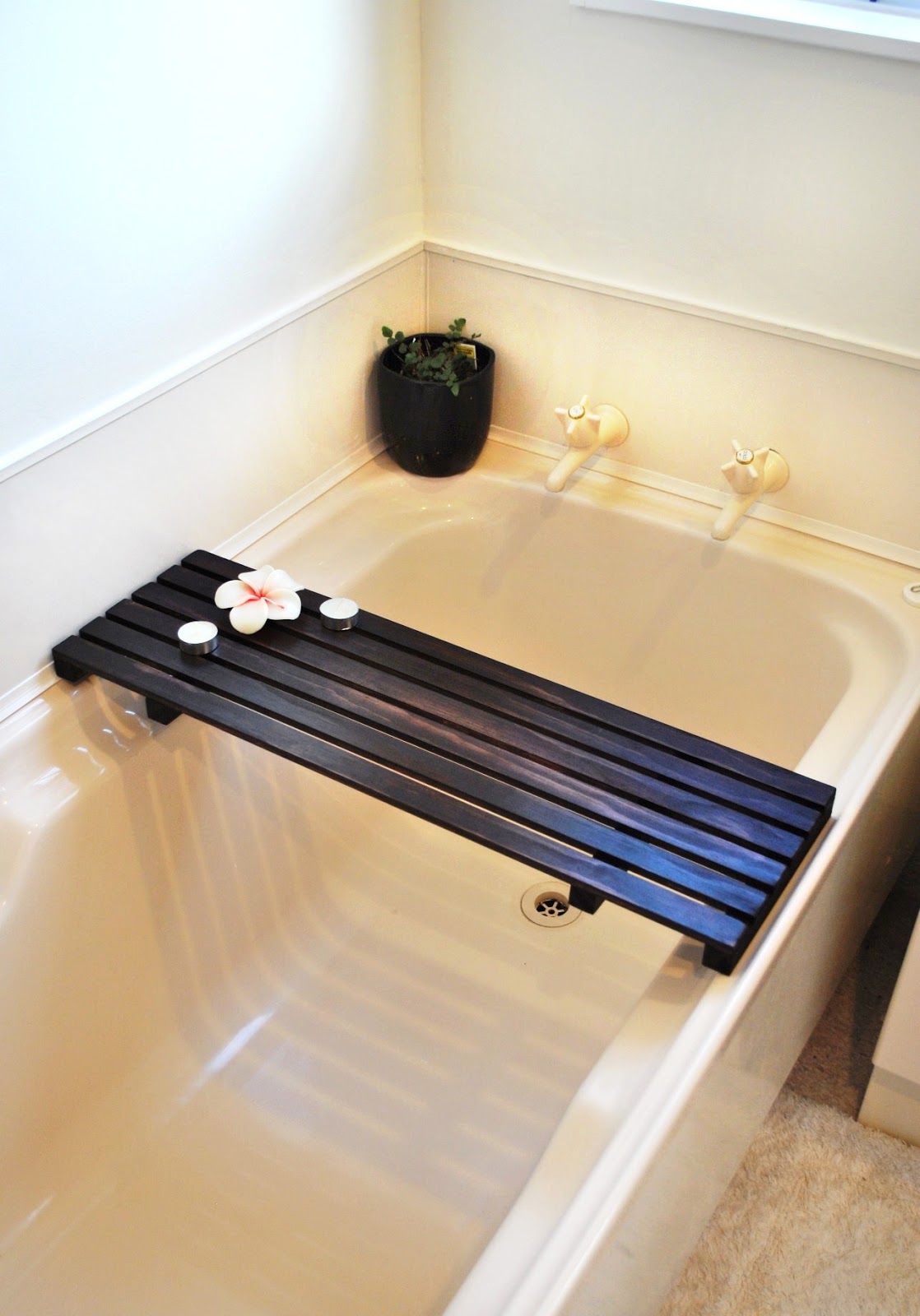 DIY Kiwi How to build a timber bath caddy
