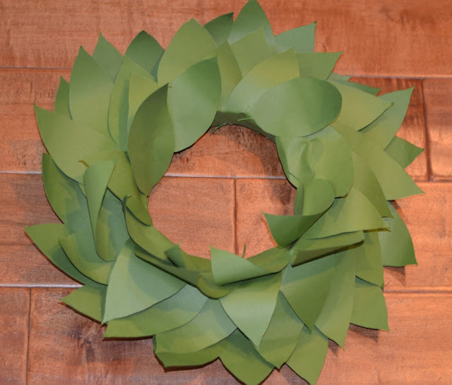 how to make a paper magnolia wreath