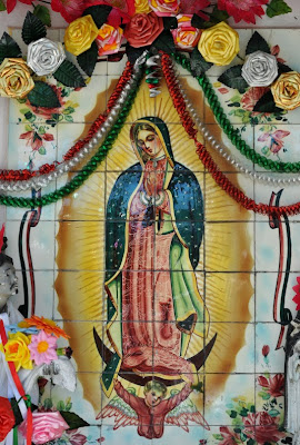 Banco de Imágenes Gratis: 100 imágenes de la Santísima Virgen de Guadalupe  - Reina de México y Emperatriz de América - La Guadalupana