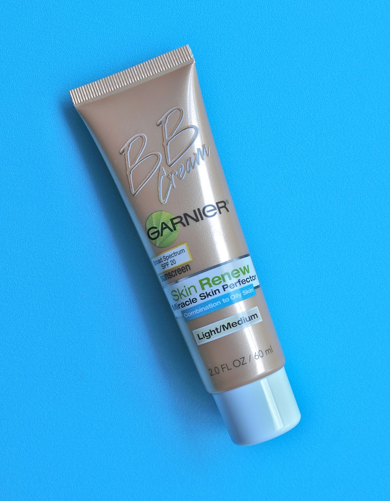 Sømil partiskhed mulighed Garnier Skin Renew Miracle Skin Perfecter BB Cream: Review and Swatches |  The Happy Sloths: Beauty, Makeup, and Skincare Blog with Reviews and  Swatches
