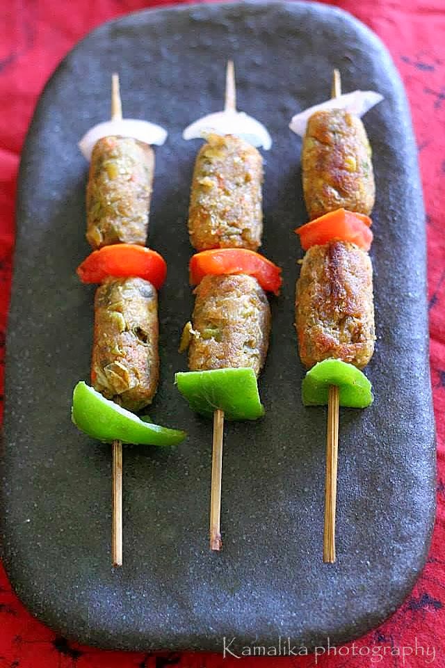 Sweet 'n' Savoury: Bada Memsaheb ka Vegetable Seekh Kebab