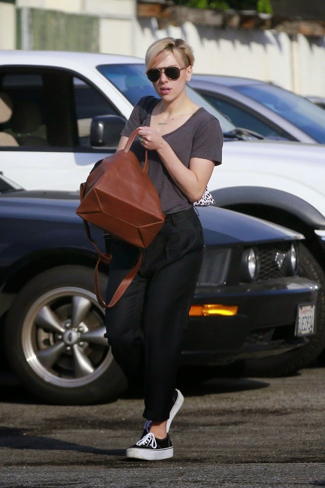 Scarlett Johansson Street Style Spotted in LA Soraya Holger Blog