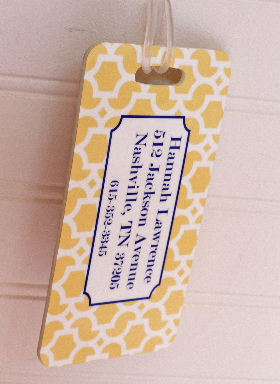 the-pink-giraffe-custom-personalized-luggage-tags
