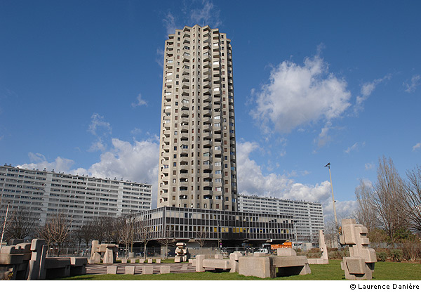 Paroles du 9: Visite du quartier de la Duchère
