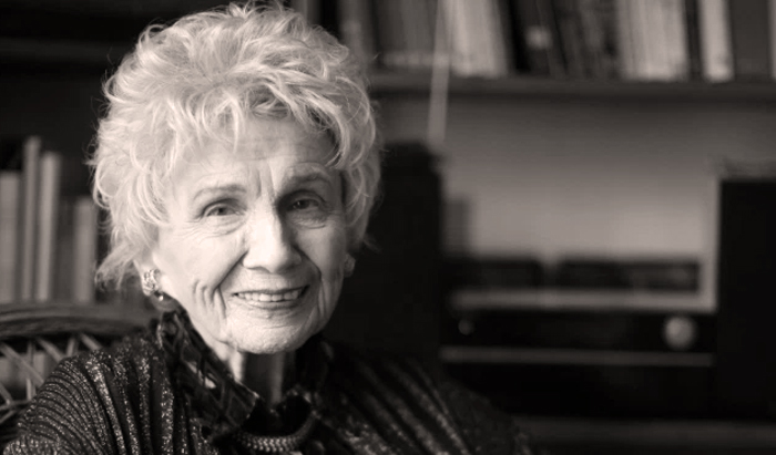 Biografía de Alice Munro Biografía de Alice Munro